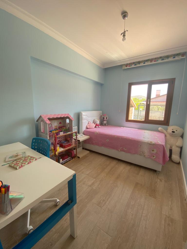 URLA BADEMLERDE HAYALİNİ KURDUĞUNUZ MÜSTAKİL BİR EV VE HAYAT, Sava 2