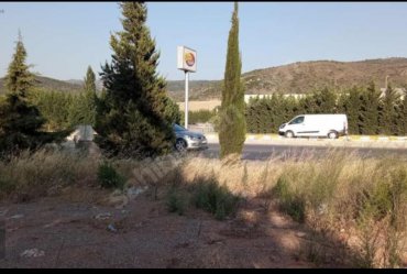 İzmir Seferihisar Anayola Cephesi Fazla Kiralık Tarla