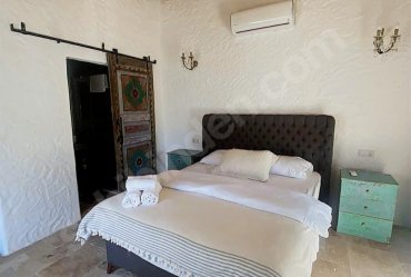 URLA MERKEZDE KİRALIK TAŞ EV