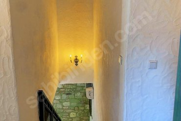 URLA MERKEZDE KİRALIK TAŞ EV