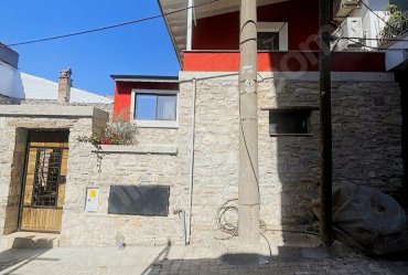 URLA MERKEZDE KİRALIK TAŞ EV