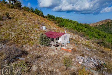 PAYAMLI KÜÇÜKKAYA ARASINDA ANA YOL ÜZERİNDE 20 DÖNÜM TARLA