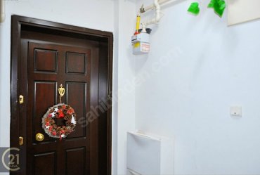 Karşıyaka Nergiz Dedebaşı'nda Satılık 3+1 100 m2 Köşe Daire