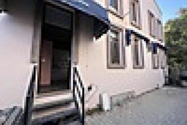 Urla Merkez Sanat Sokağı'na Çok Yakın Kiralık İşyeri